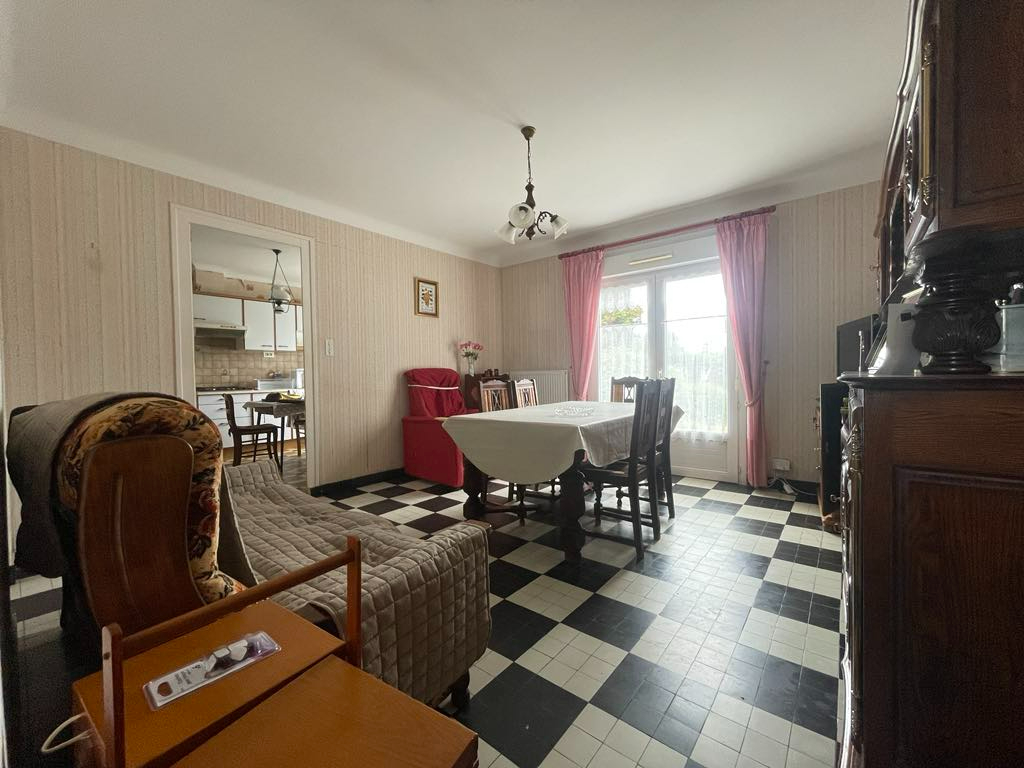 SAINT-LYPHARD Maison Saint Lyphard 5 pièce(s) 3