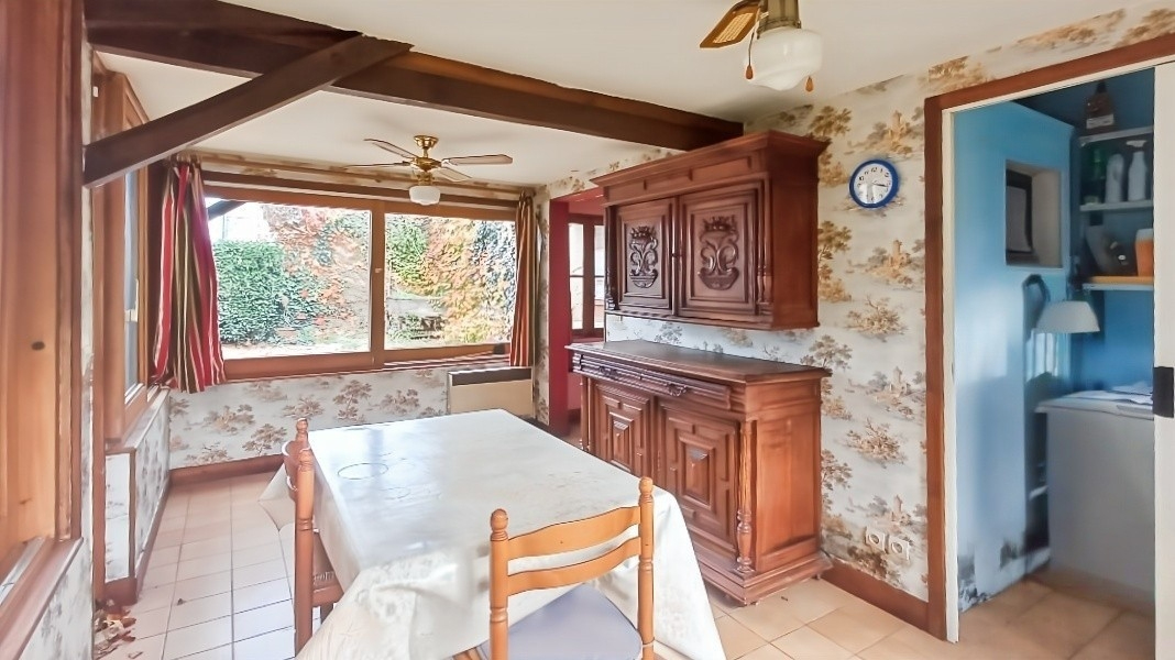 SAINT-BENOIT-DU-SAULT Maison St Benoit Du Sault 6 pièce(s) 168m2 15