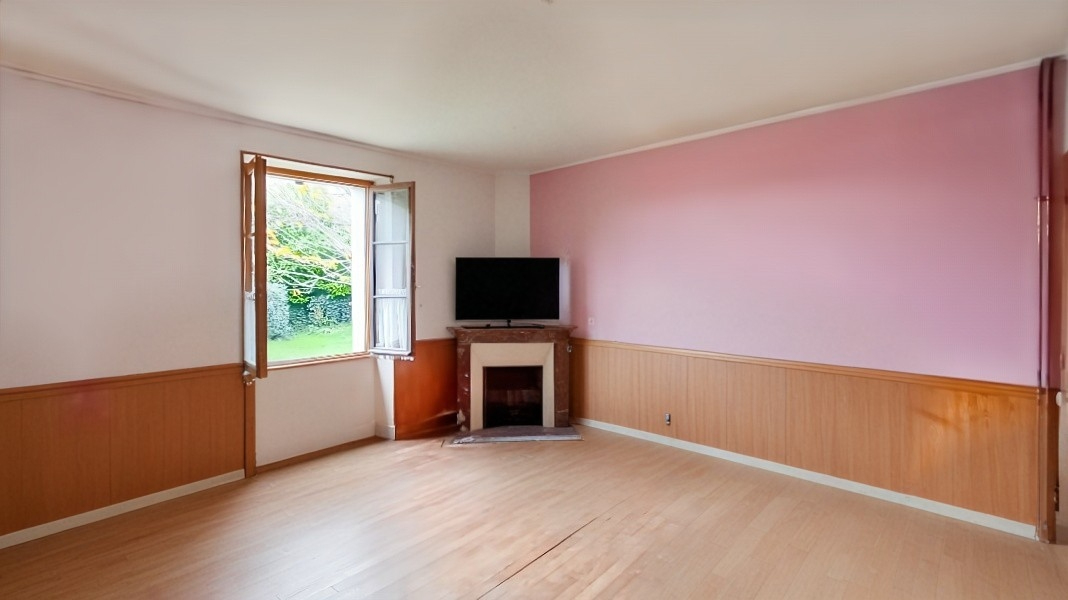 SAINT-BENOIT-DU-SAULT Maison St Benoit Du Sault 6 pièce(s) 168m2 7