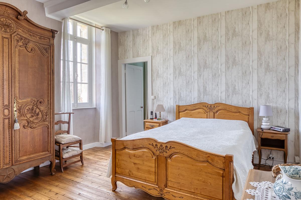 GODERVILLE Manoir  du XVI ème , 218 m2 + grenier + cellier/  1480 m2 de dépendances sur 1,6ha 14