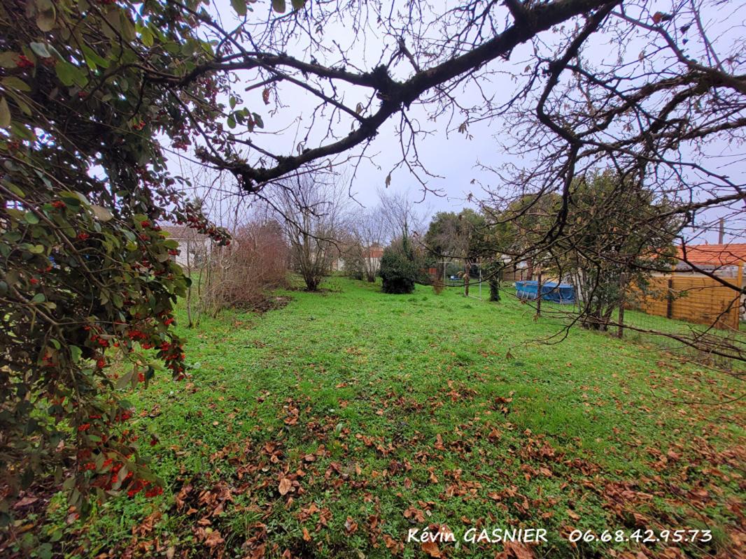 RUELLE-SUR-TOUVRE RUELLE SUR TOUVRE (16660) : Maison de plain pied de 157m2 12
