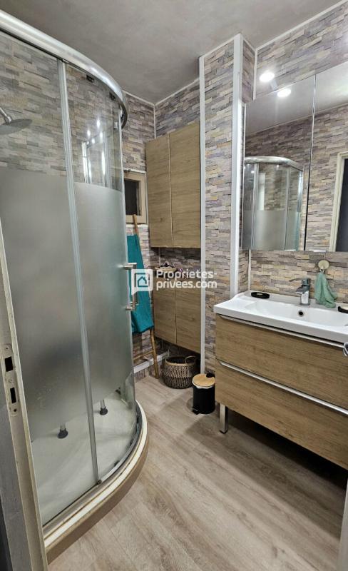 ELNE Charmante maison 3 faces avec jardin sur Elne 11