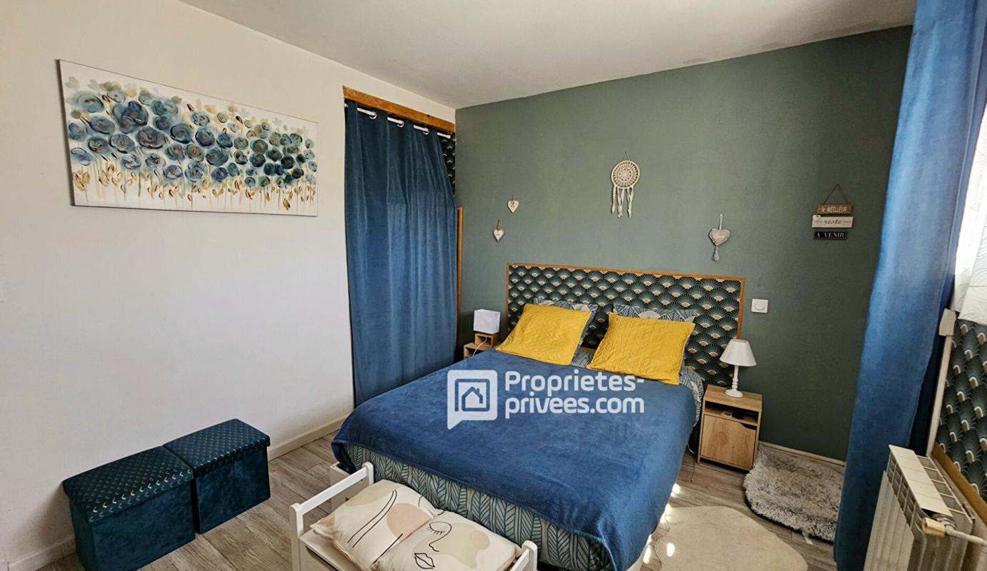 ELNE Charmante maison 3 faces avec jardin sur Elne 16