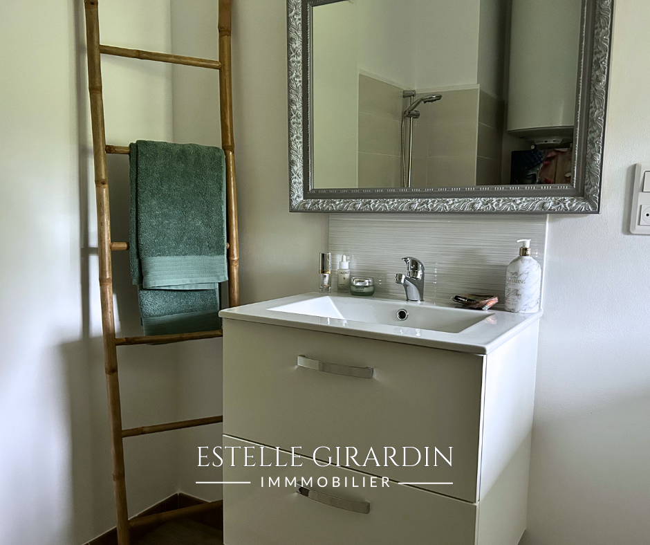 LA CHAPELLE-SUR-ERDRE Maison dans longère avec jardin à La Chapelle-sur-Erdre 5