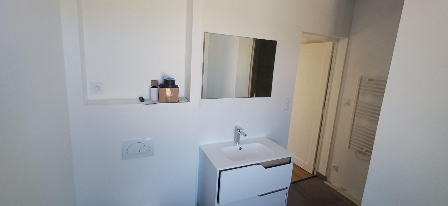 DURTAL Maison 3 chambres 78 m² , Entièrement rénovée. Centre de Durtal 10