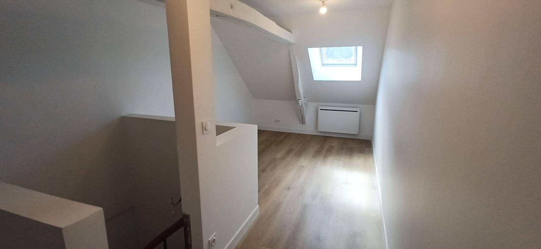 DURTAL Maison 3 chambres 78 m² , Entièrement rénovée. Centre de Durtal 6