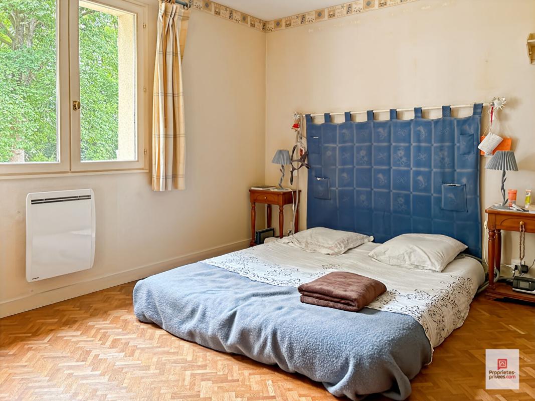 DURTAL Maison Durtal 8 pièce(s) 203.23 m2 10