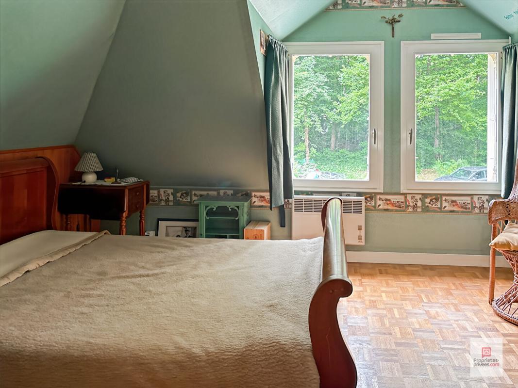 DURTAL Maison Durtal 8 pièce(s) 203.23 m2 14