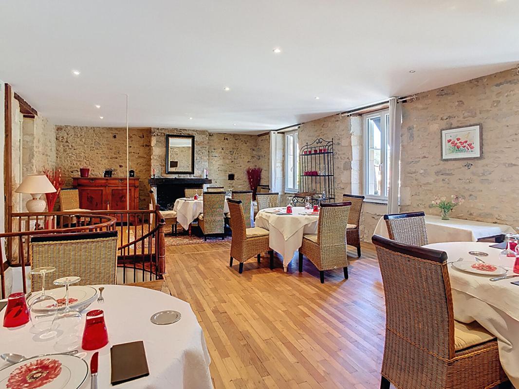 DAGLAN Restaurant renommé avec logement 11