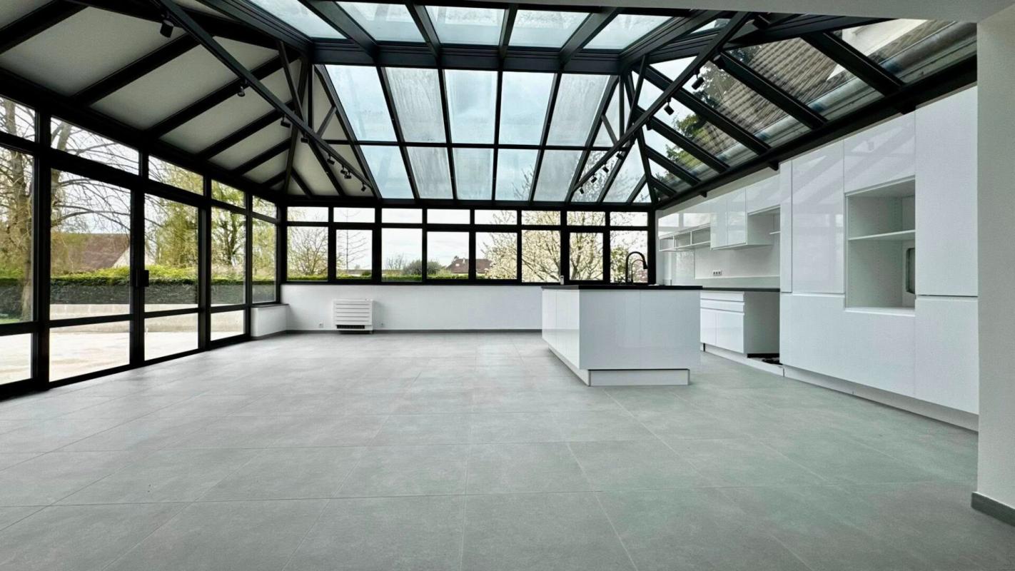 AVRAINVILLE Propriété d'exception  221 m² de luminosité sur  presque 3 000 m² de terrain 11