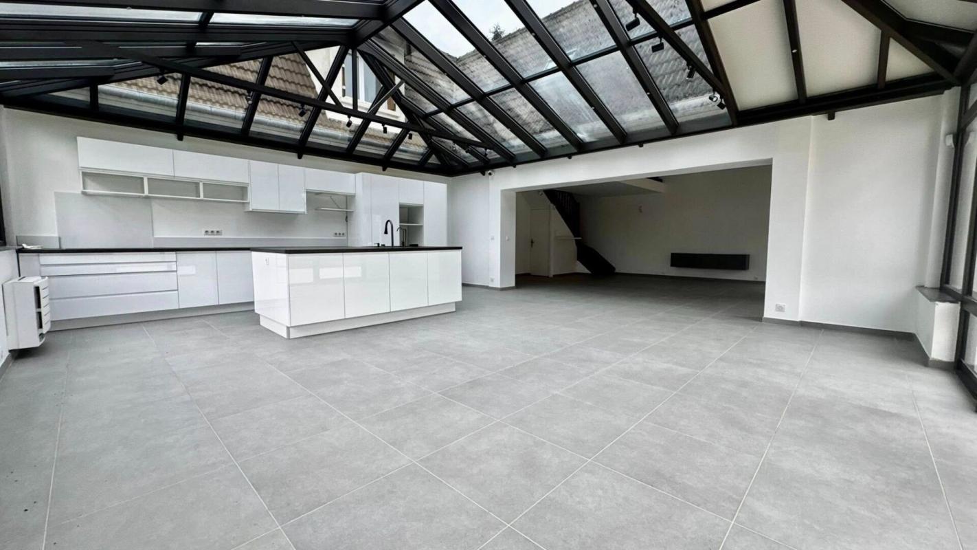 AVRAINVILLE Propriété d'exception  221 m² de luminosité sur  presque 3 000 m² de terrain 8