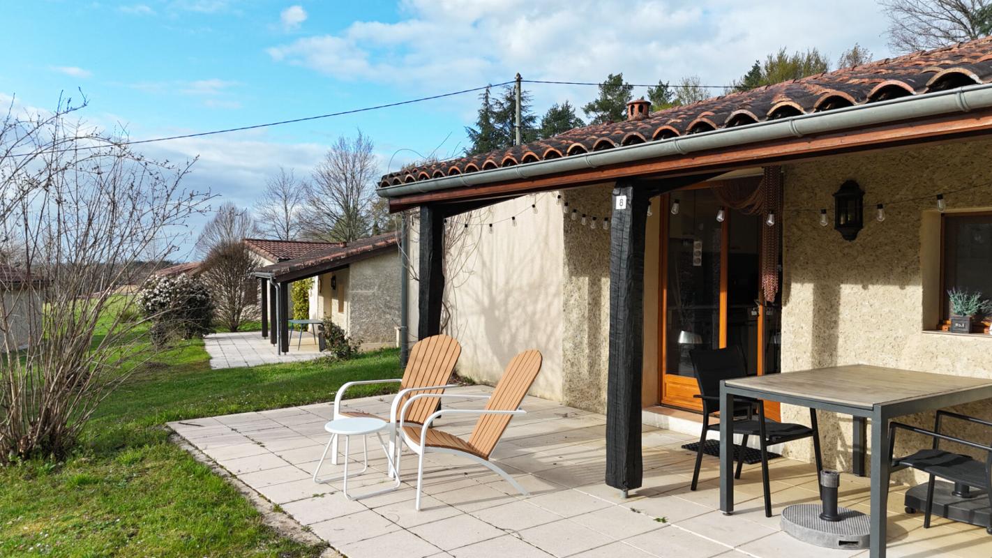 GOURDON Maison de vacances récente sur domaine avec piscine - Lot, près de la Dordogne 10