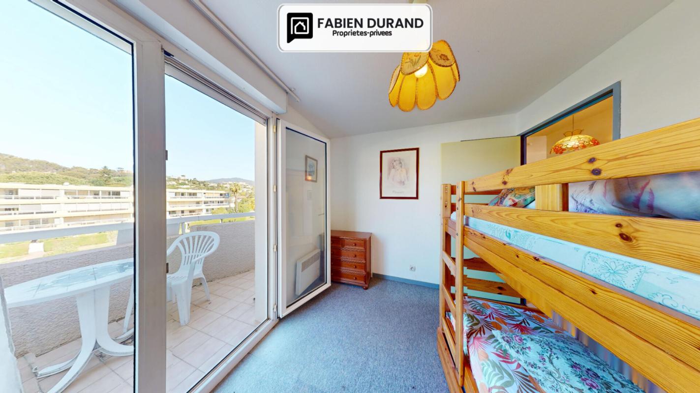 MANDELIEU-LA-NAPOULE Mandelieu-la-Napoule - Appartement 3 pièces dernier étage avec double terrasse et box 10