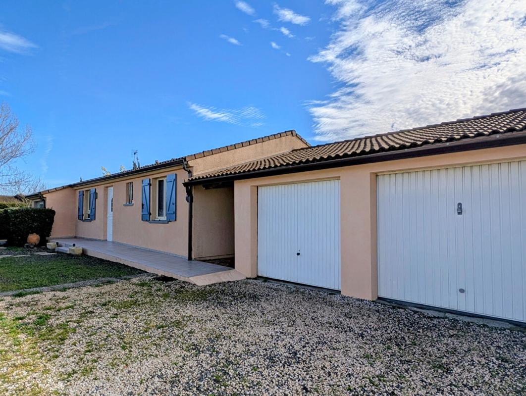 BERAT Maison T5 de 135 m2 avec double garage sur terrain de 1300 m² 15