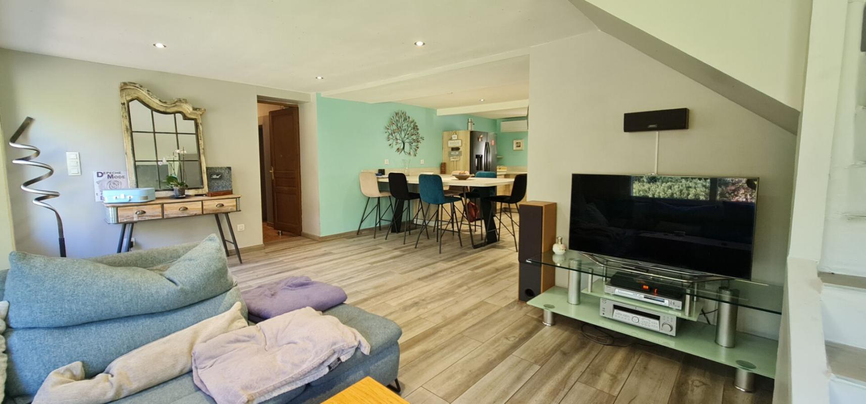 LAVAL-PRADEL Maison familiale 200 m² - 6 chambres - terrain 1 hectare au calme 6