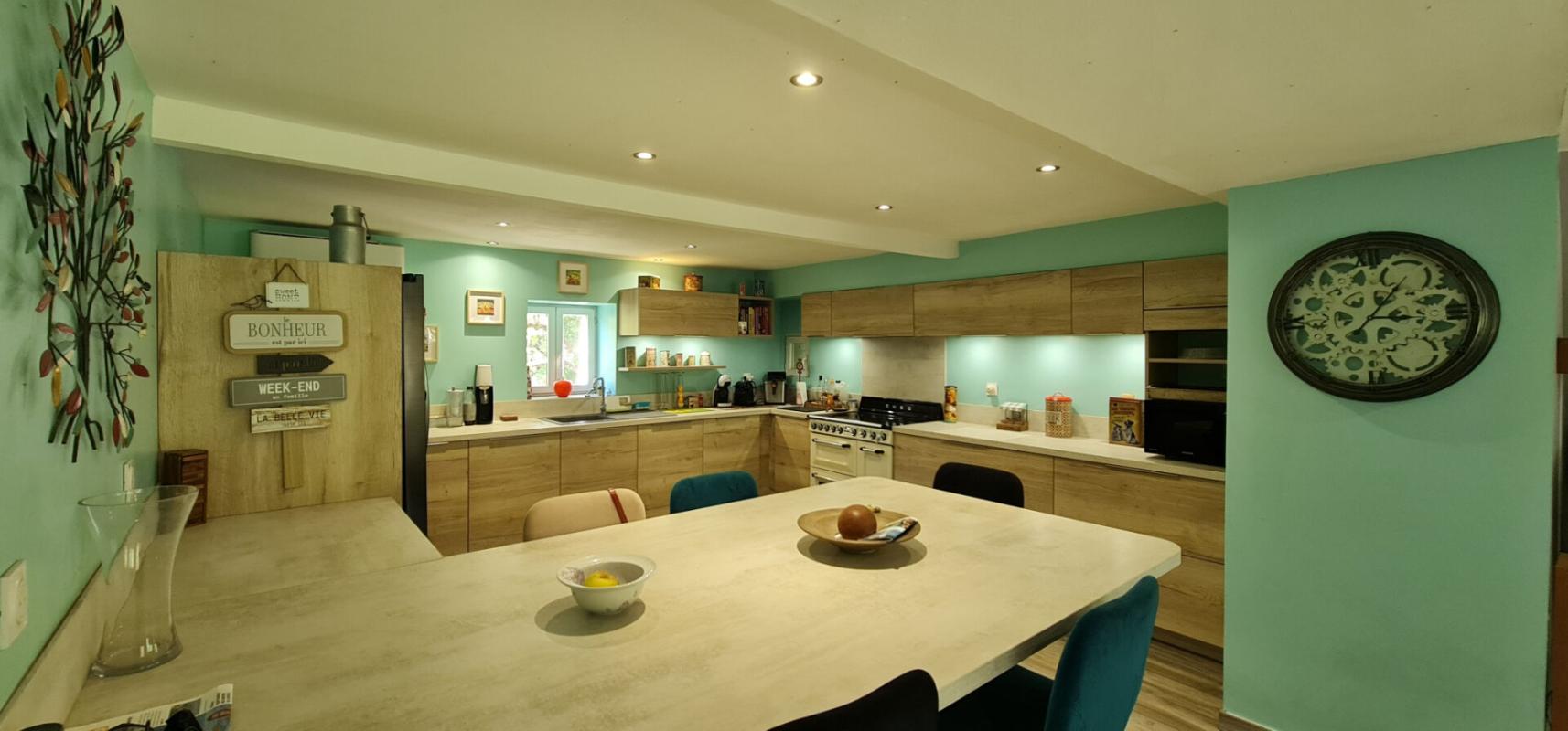 LAVAL-PRADEL Maison familiale 200 m² - 6 chambres - terrain 1 hectare au calme 7