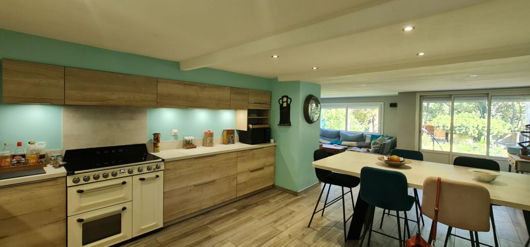 LAVAL-PRADEL Maison familiale 200 m² - 6 chambres - terrain 1 hectare au calme 8