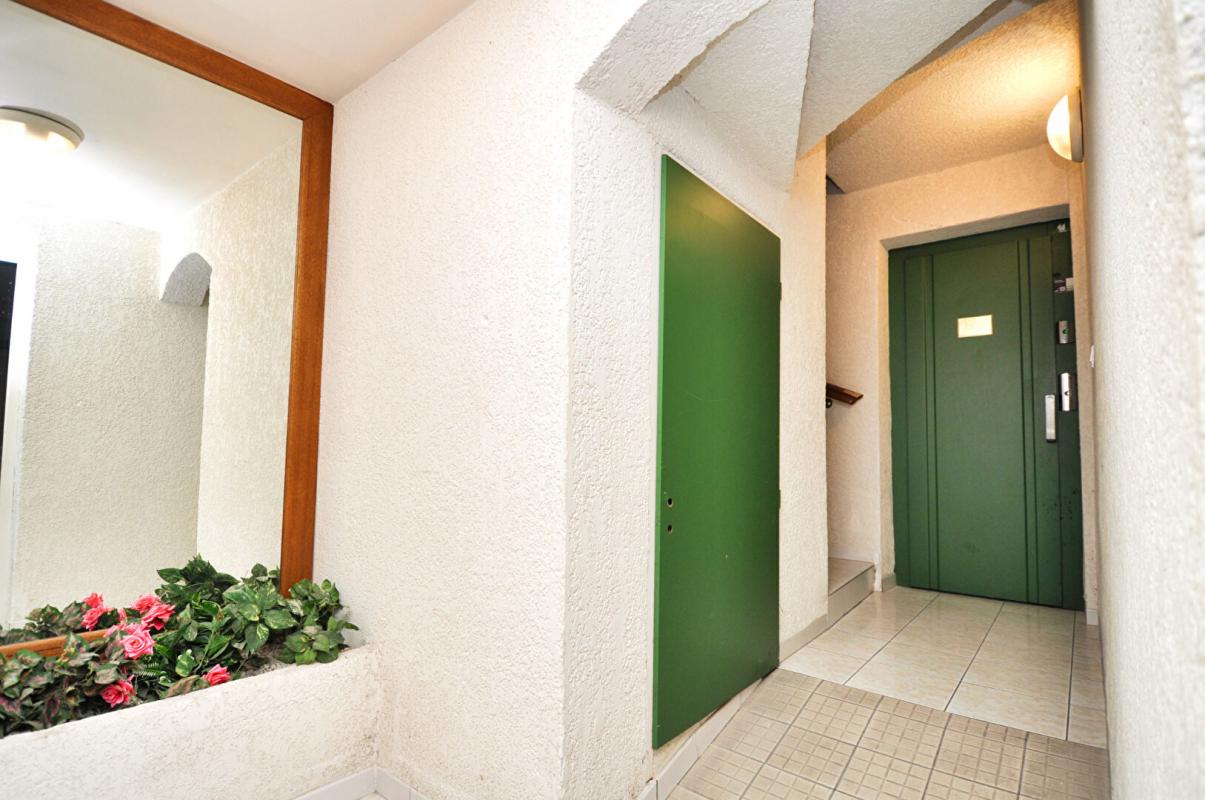 ARGELES-SUR-MER T3 avec Patio et Grand Garage au Coeur du Village d'Argelès-sur-Mer 15