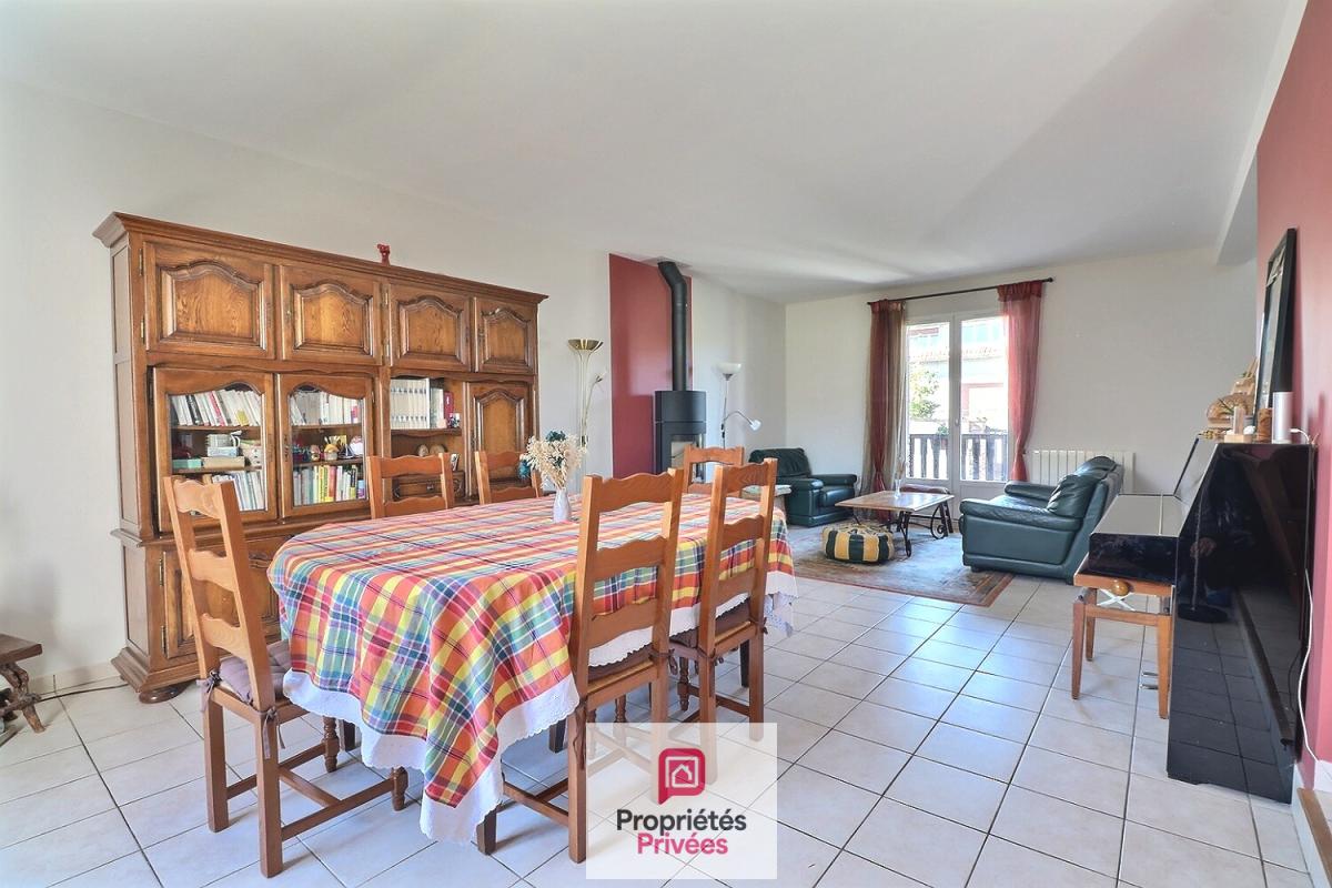 ACHERES Maison Acheres 8 pièce(s) 161 m2 4