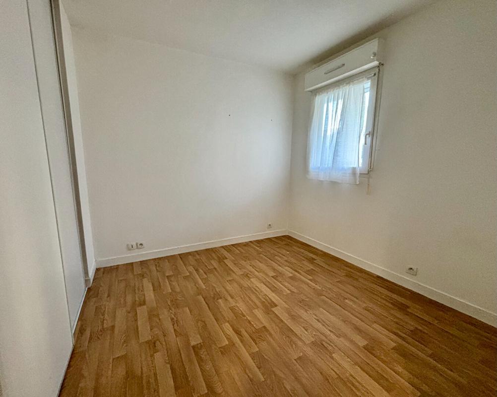 LA BAULE-ESCOUBLAC Appartement  T2 PLAGE ET COMMERCES A PIED - STATIONNEMENT - CAVE 11