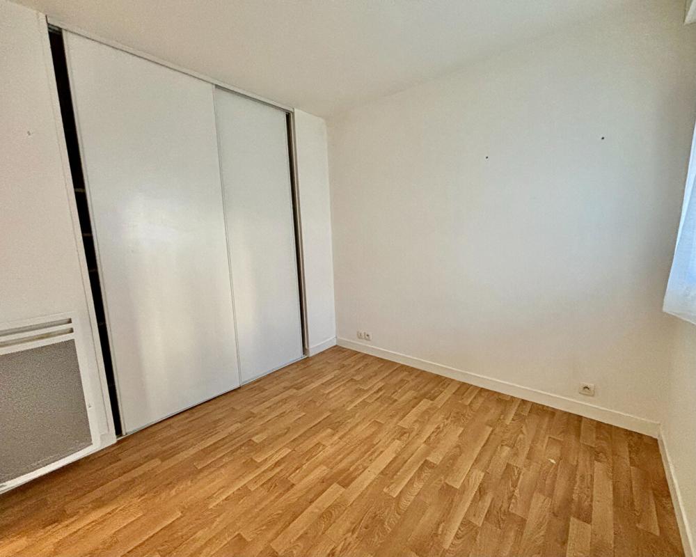 LA BAULE-ESCOUBLAC Appartement  T2 PLAGE ET COMMERCES A PIED - STATIONNEMENT - CAVE 12