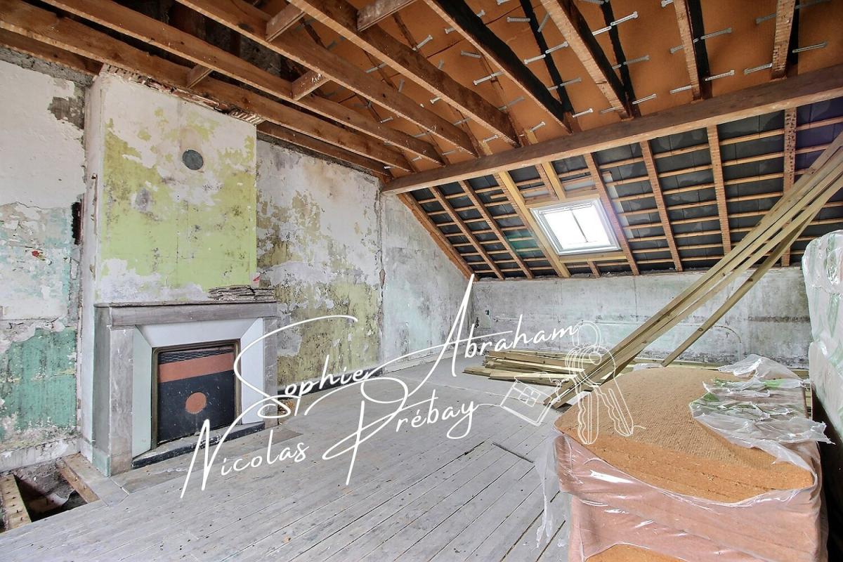 ANGERVILLE Maison en pierres, 3 chambres, grenier aménageable avec cour, dépendance et cave 14