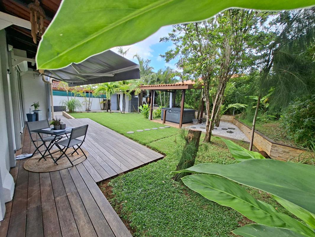 CAYENNE BOURDA Villa 4 pièce(s) proche mer 5