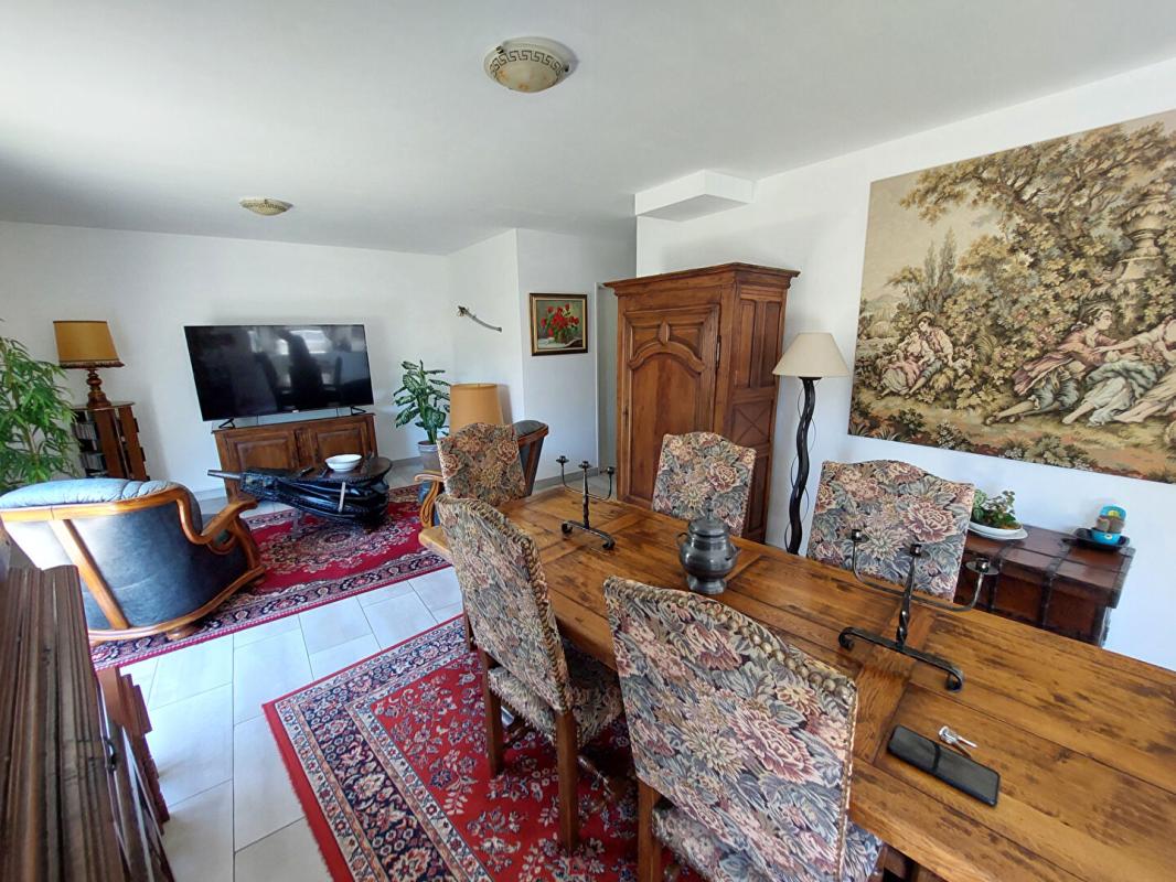 YVETOT Maison Plain-pied 4 pièce(s)  proche centre 5