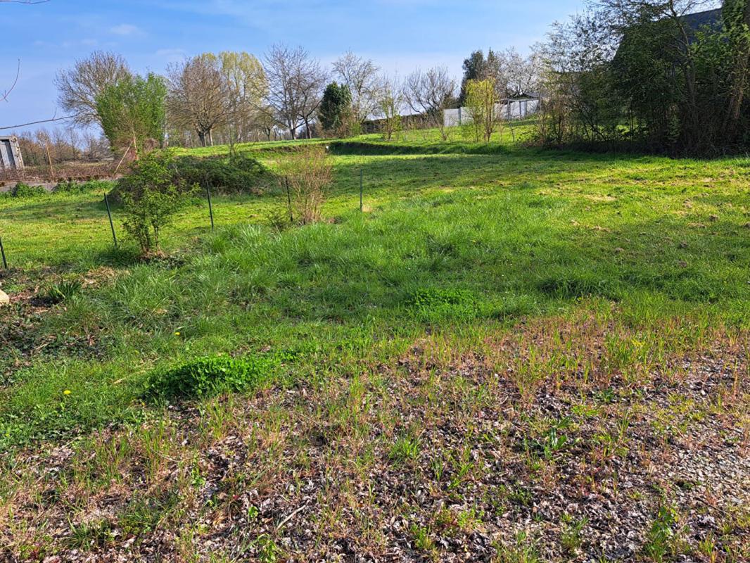 CORZE En exclusivité, un terrain à bâtir de 600m2 à la sortie de Corzé 2