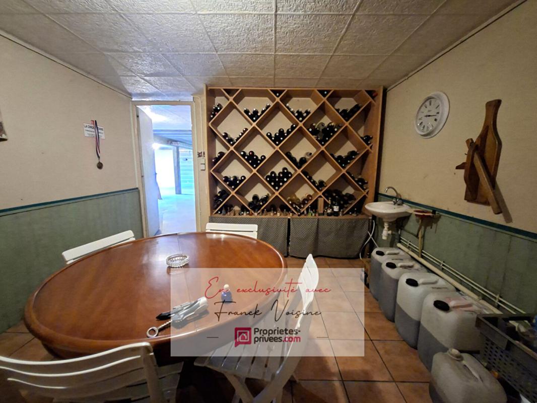 SAINT-MICHEL-MONT-MERCURE A VENDRE en Exclusivité à Saint Michel Mont Mercure, maison de 124 m2 avec 4 chambres et 1 bureau sur un parc arboré de 3812 m2 13