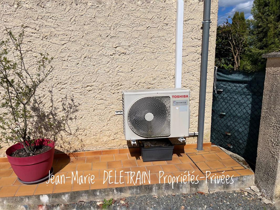 SAINT-AVIT-SAINT-NAZAIRE Plain-pied lumineux avec véranda 23 m² sur jardin clos ? Pays Foyen 12