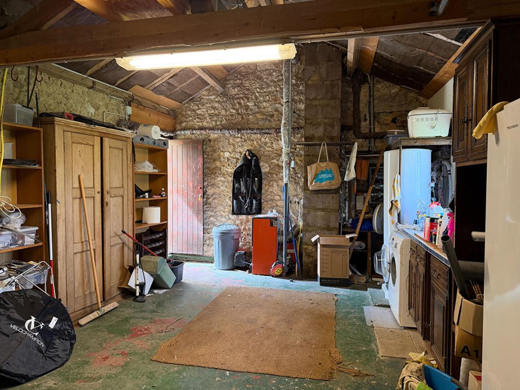 FAUX Charmante maison de campagne avec maison d'amis, piscine et intimité totale 18