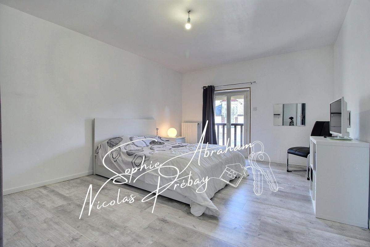 ANGERVILLE Maison 10