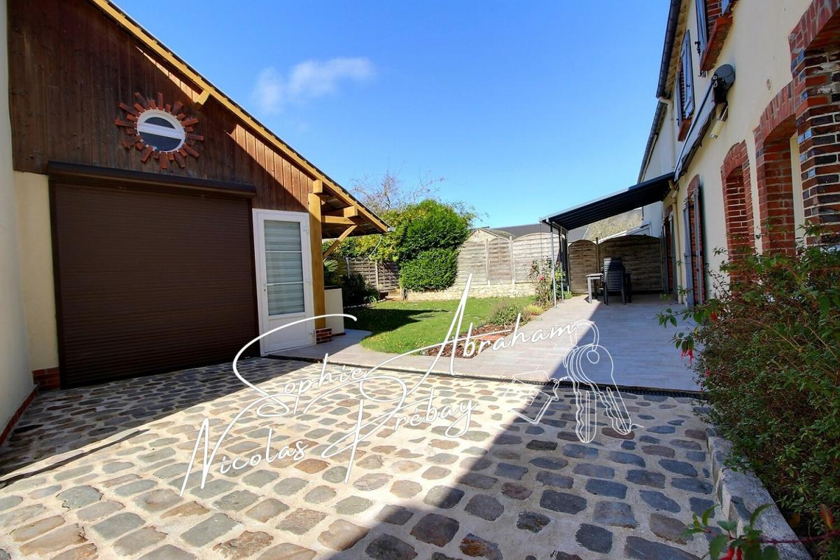 ANGERVILLE Maison 15