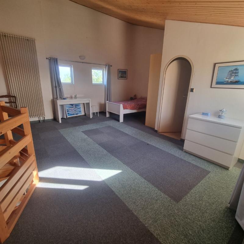 LA JONCHERE Maison bourgeoise La Jonchère 10 pièce(s) 307 m2 7