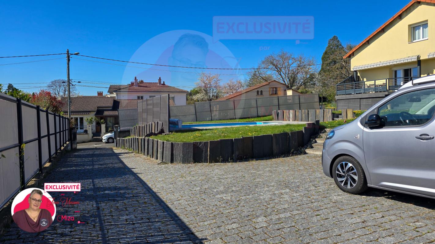 ISSOIRE Maison individuelle 180 m² avec jardin, garage et piscine, proche centre-ville Issoire 17