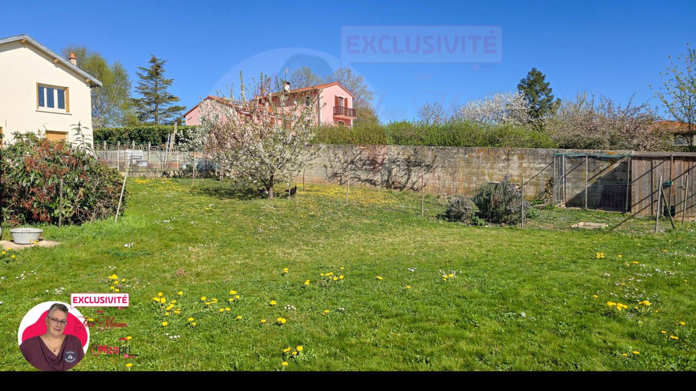 ISSOIRE Maison individuelle 180 m² avec jardin, garage et piscine, proche centre-ville Issoire 18