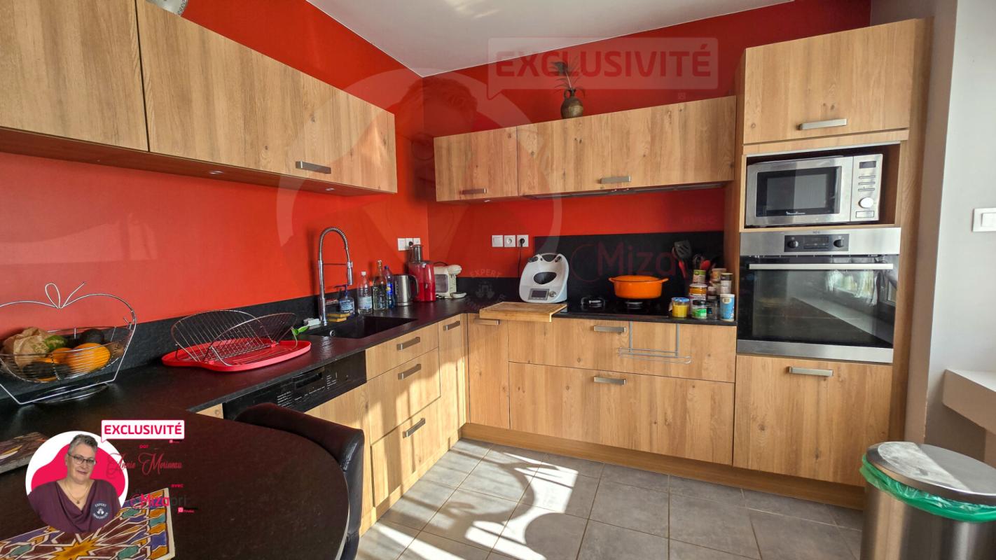 ISSOIRE Maison individuelle 180 m² avec jardin, garage et piscine, proche centre-ville Issoire 6