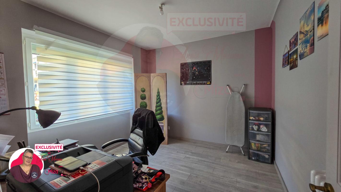 ISSOIRE Maison individuelle 180 m² avec jardin, garage et piscine, proche centre-ville Issoire 9