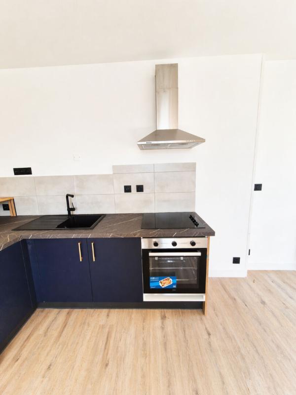 CLEGUER Appartement T2, très lumineux, refait à neuf - RDC de plain-pied - Proximité immédiate arrêt de bus - À 20 min de Lorient / 25 min des plages 4