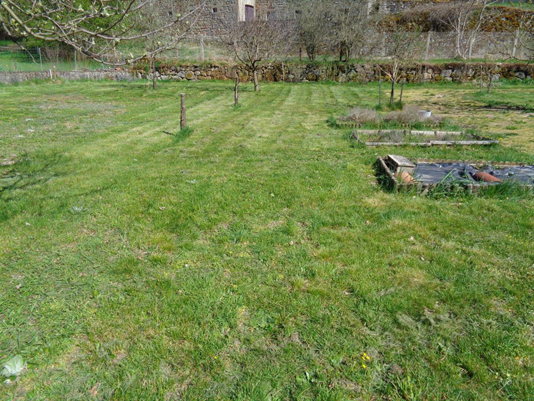 SAINT-BONNET-DE-MONTAUROUX Saint Bonnet Laval(48), maison de 200 m2, 6 chambres avec 1866 m2 de terrain 14