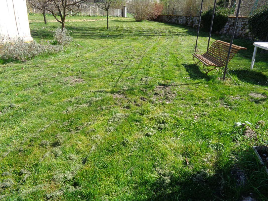 SAINT-BONNET-DE-MONTAUROUX Saint Bonnet Laval(48), maison de 200 m2, 6 chambres avec 1866 m2 de terrain 15