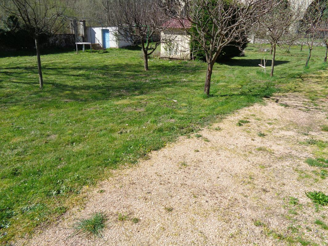 SAINT-BONNET-DE-MONTAUROUX Saint Bonnet Laval(48), maison de 200 m2, 6 chambres avec 1866 m2 de terrain 16