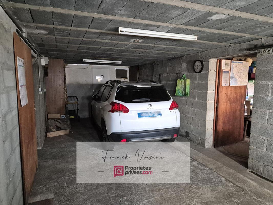 SAINT-PAUL-EN-PAREDS A VENDRE en Exclusivité à Saint Paul en Pareds, maison de 109 m2 avec 4 chambres sur une parcelle de 1778 m2 env 12