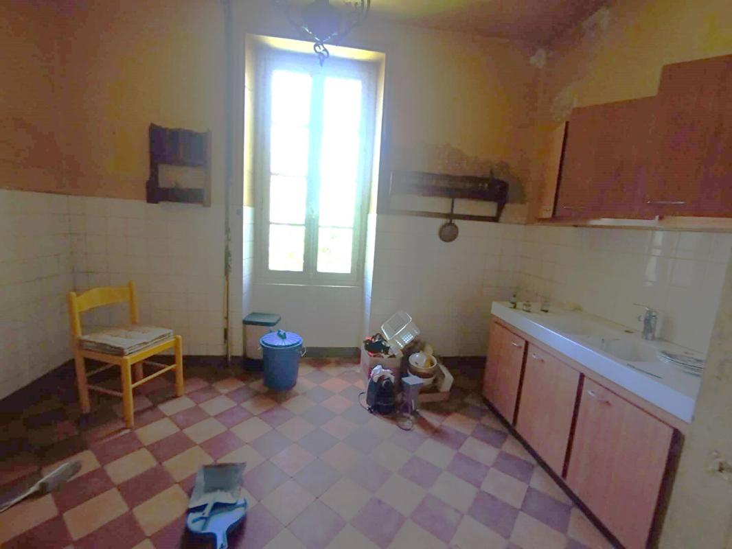 GUEMENE-SUR-SCORFF Maison de maître centre bourg avec terrains constructibles 11