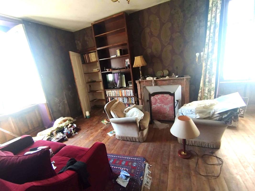 GUEMENE-SUR-SCORFF Maison de maître centre bourg avec terrains constructibles 6