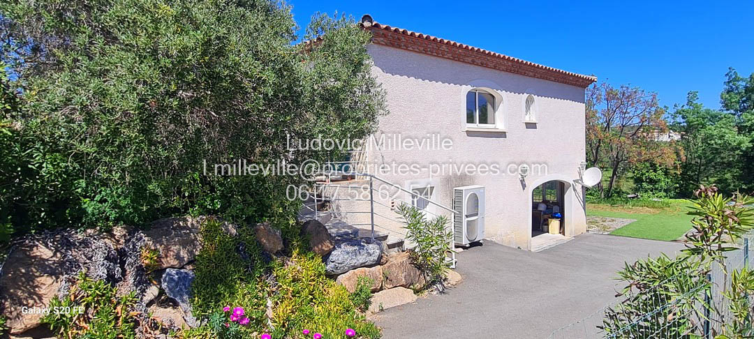 FOUZILHON Villa de 120m²+veranda de 15m², grand garage 73m², piscine/pool à house sur 1033 m² de terrain 5