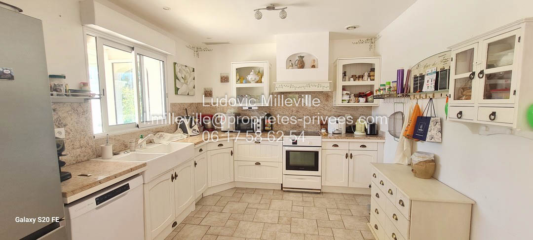 FOUZILHON Villa de 120m²+veranda de 15m², grand garage 73m², piscine/pool à house sur 1033 m² de terrain 7