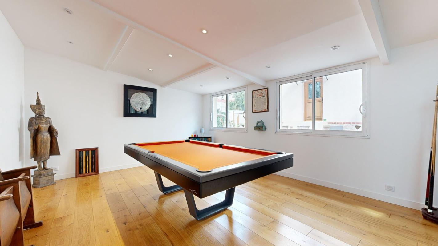 ENGHIEN-LES-BAINS Magnifique maison Enghien Les Bains 11 pièces 260 m2 9