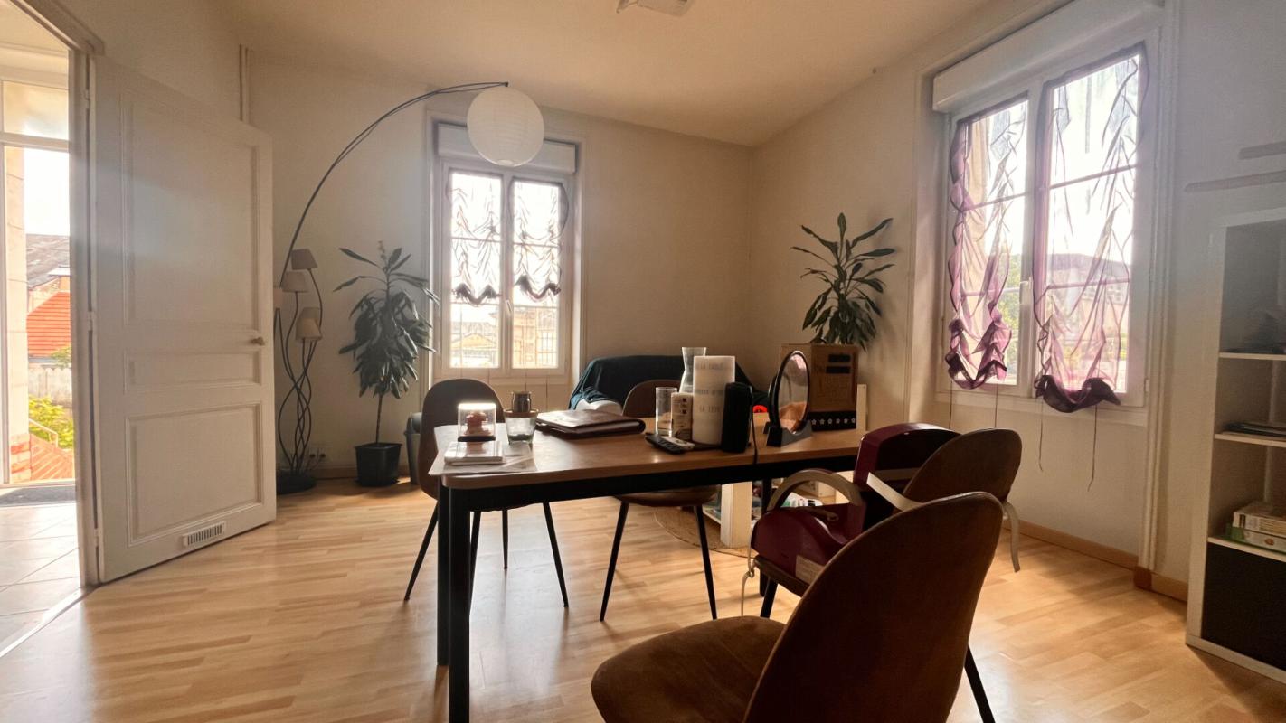 CHATEAU-DU-LOIR Maison Montval Sur Loir 4 pièce(s) 102 m2 - 3 chambres - centre ville 3